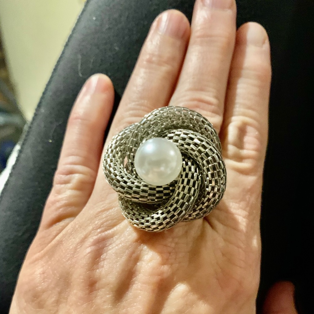 Fun, Costume Jewelry Silver and Pearl Ring.
